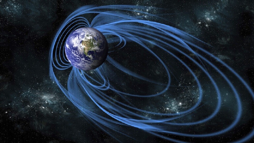 روسيا تطلق قمرا صناعيا لدراسة المجال المغناطيسي للأرض