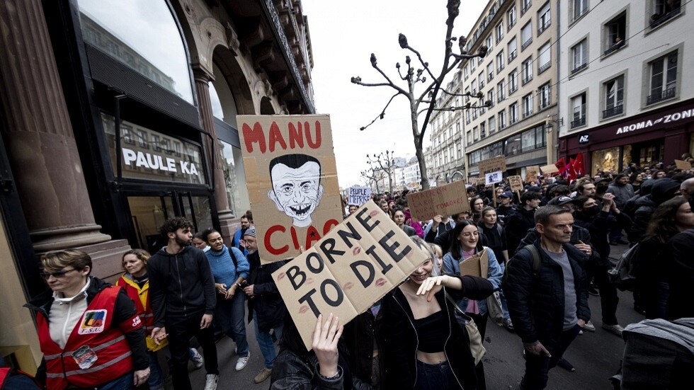 3.5 ملايين متظاهر في فرنسا ضد تعديل قانون التقاعد