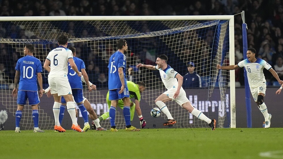 إنجلترا تهزم إيطاليا في عقر دارها