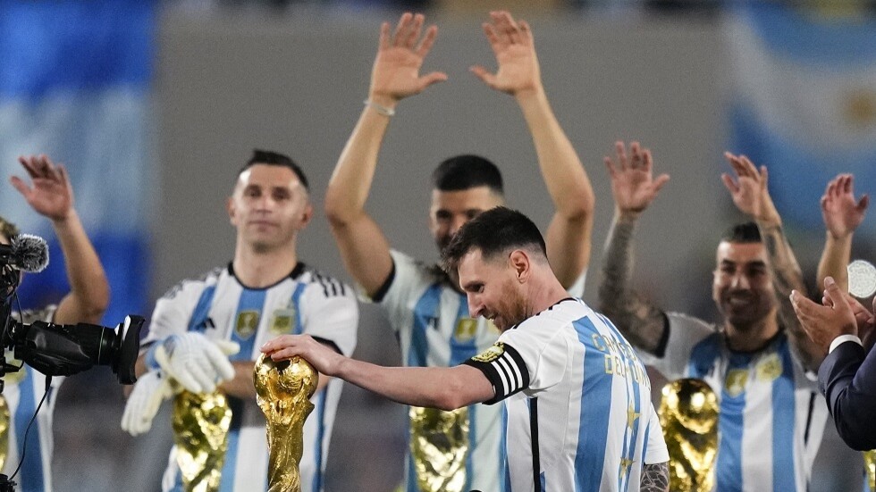 ميسي يعبر عن مشاعره تجاه الاستقبال المذهل