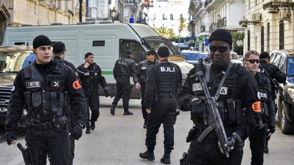 عشية رمضان.. الجزائر تصادر مليونا و600 ألف حبة دواء يستخدمه المدمنون كمخدرات