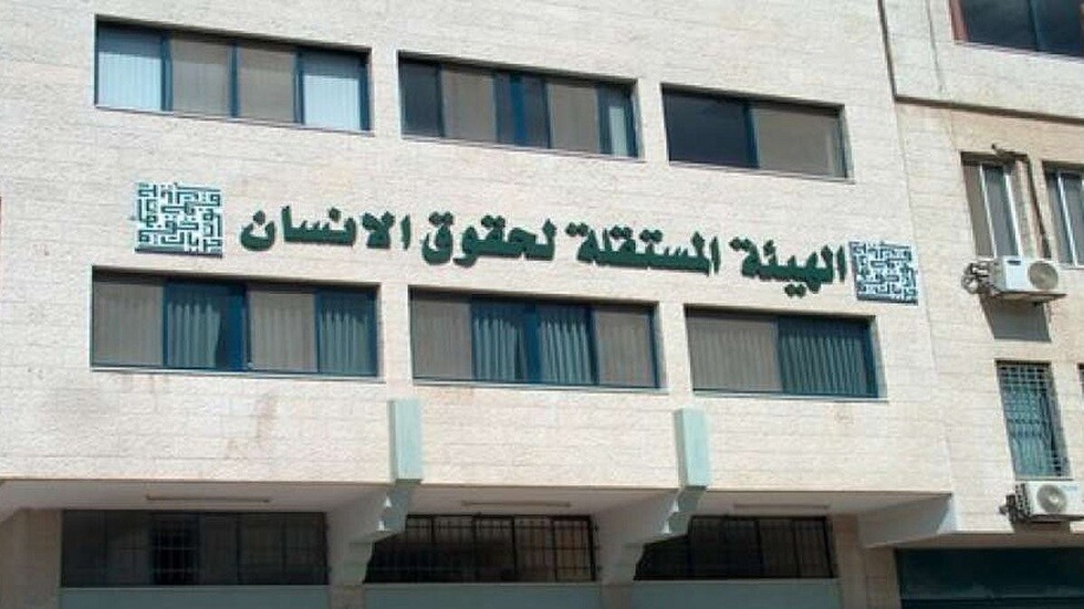 فلسطين.. "الهيئة المستقلة" تطالب بالإفراج الفوري عن الصحفي أبو رزق