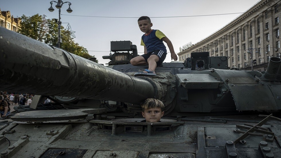 زاخاروفا: أطفال أوكرانيا في أوروبا يتعرضون للاستغلال الجنسي