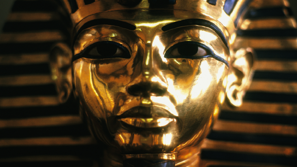 كشف لغز توت عنخ آمون!.. خمسة أسئلة بلا إجابة عن 