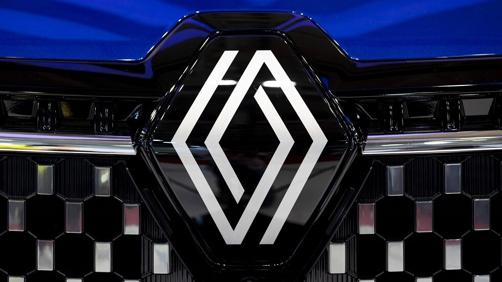 رينو تطلق سيارة عائلية آية في التطور والأناقة!