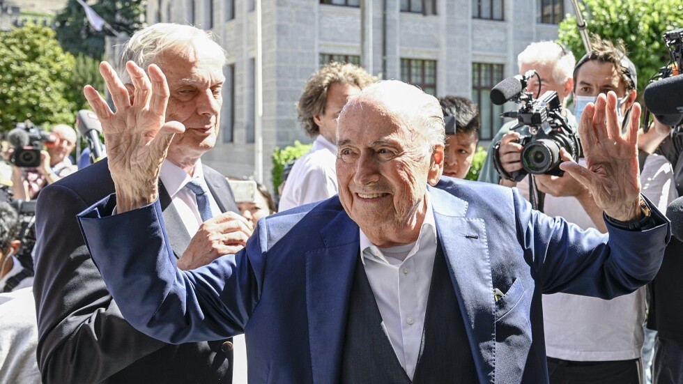 متحف بـ500 مليون يورو.. القضاء السويسري يطوي التحقيق مع بلاتر بتهمة "سوء الإدارة"