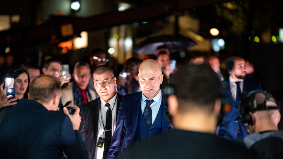 زيدان يتصدر 4 مرشحين لقيادة السعودية