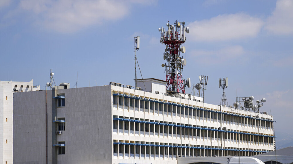 لبنان.. هيئة الاتصالات "أوجيرو" مهددة بالتوقف عن العمل