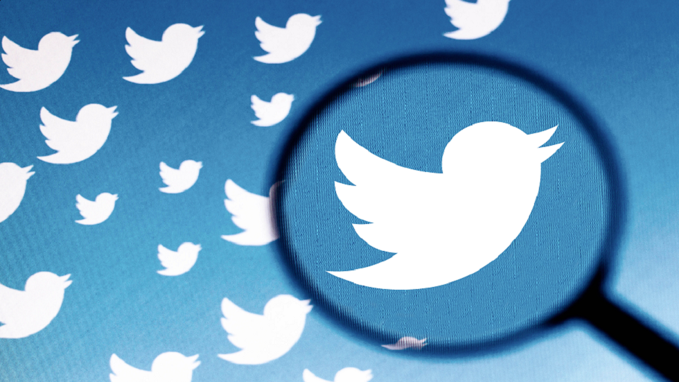 تقرير يزعم وجود قائمة سرية لكبار الشخصيات في "تويتر" تتعارض مع فكرة موسك حول "المساواة"!