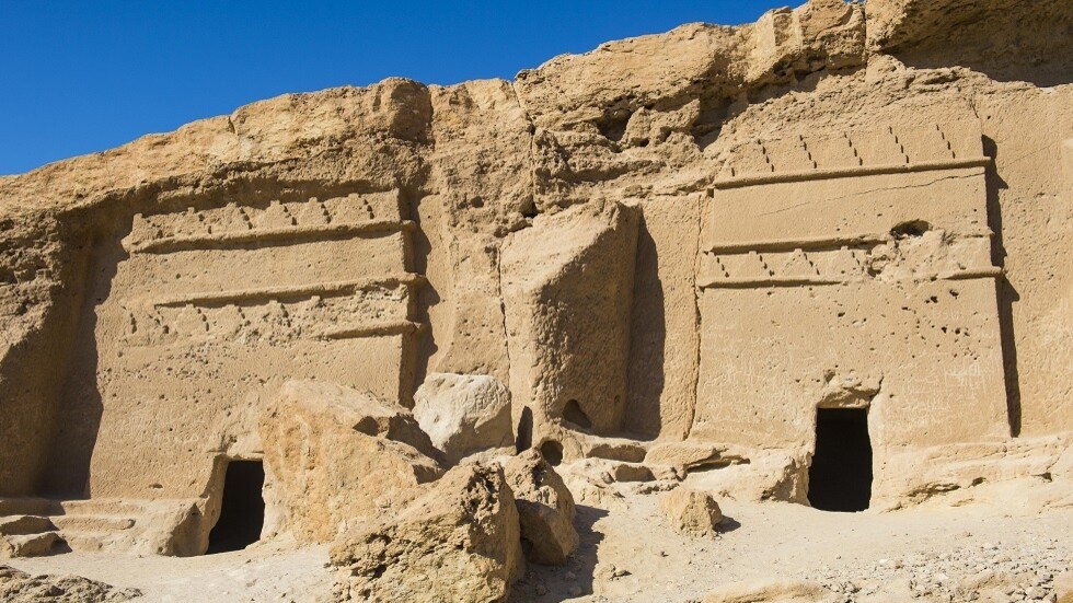 بعد رصد محمد بن سلمان مبلغا ضخما لتنميتها.. جزيرة تاروت تبحث عن استعادة "ملكة السماء"