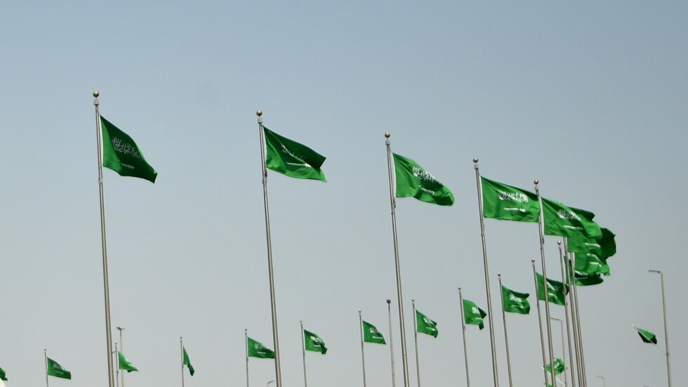 إعلامية سعودية شهيرة تتحدث عن تهديدها بالقتل سابقا بعد دخولها مجال الإعلام (فيديو)