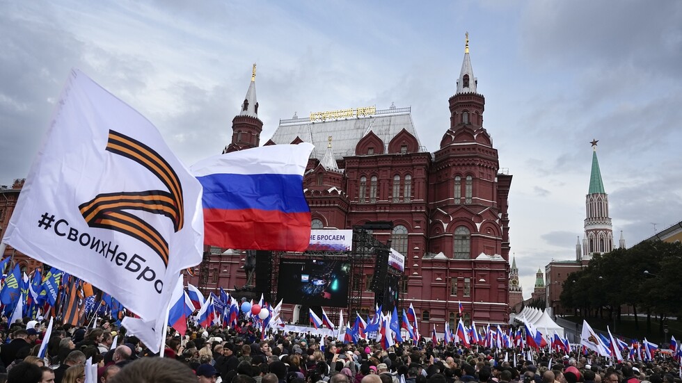 محللان مصريان يعلقان لـRT على تدشين العقيدة الروسية الجديدة في مواجهة الغرب