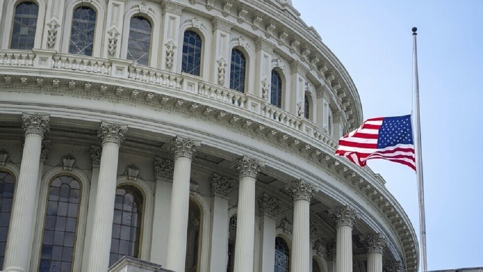 مجلس النواب الأمريكي يوافق على مشروع قانون لرفع السرية عن أصل فيروس كورونا