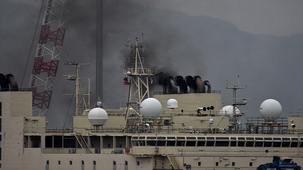 وصول سفينة تحمل معدات عسكرية أمريكية إلى ميناء ألكسندروبوليس اليوناني لسهولة نشرها في أوروبا