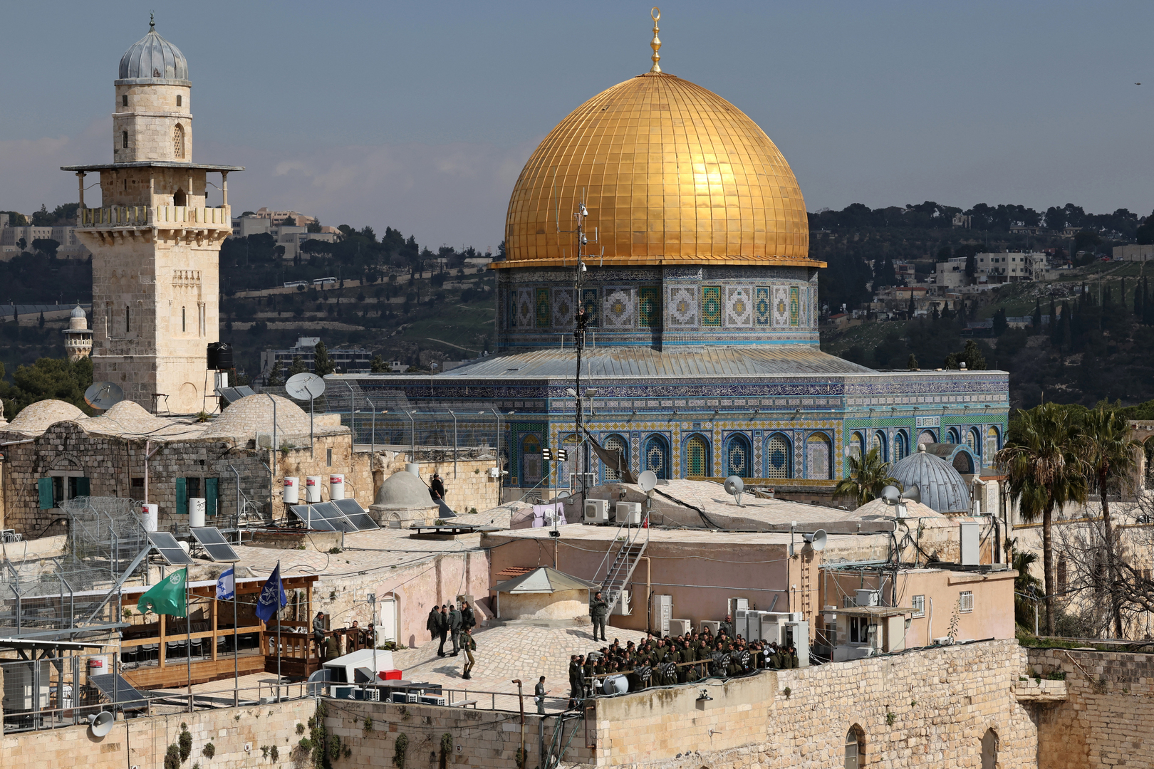 الخارجية الفلسطينية تطالب بتدخل دولي عاجل لمنع استهداف المسجد الأقصى