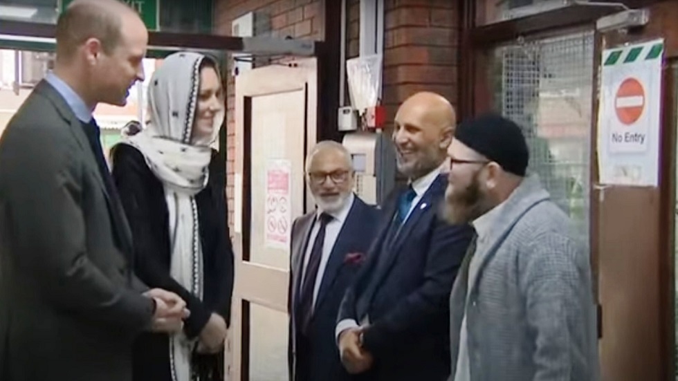 إمام مسجد في لندن يرفض مصافحة زوجة ولي عهد بريطانيا