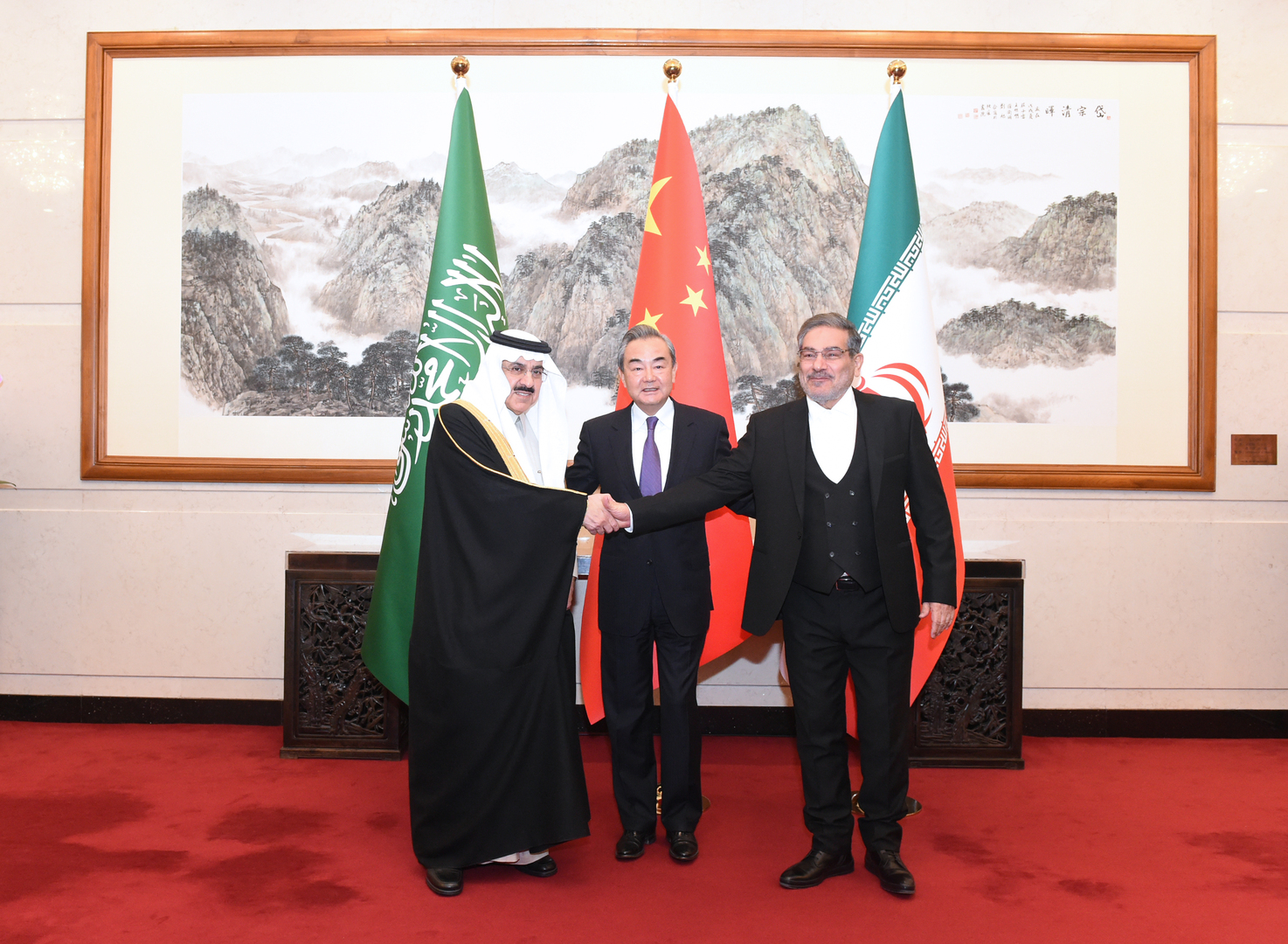 WSJ: رئيس الصين طرح فكرة غير مسبوقة عندما التقى قادة عرب في السعودية
