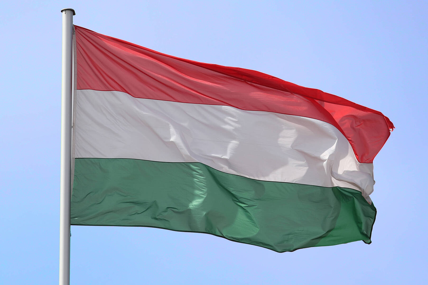 هنغاريا تحذر أوروبا من الانجرار إلى النزاع في أوكرانيا