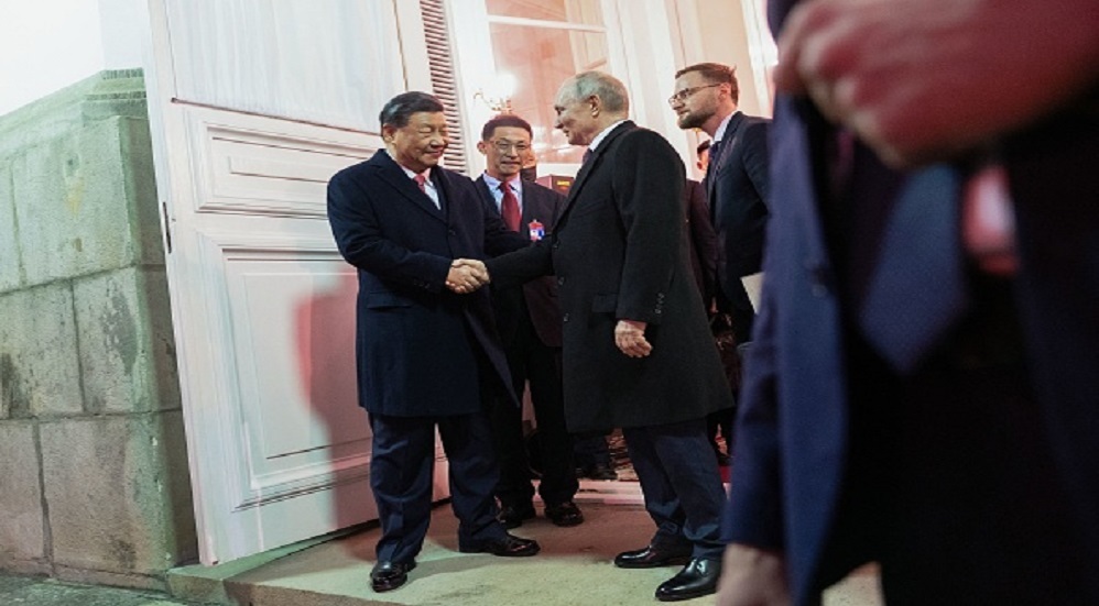 شي جين بينغ: روسيا والصين تقودان تغييرات كبيرة في العالم (فيديو)