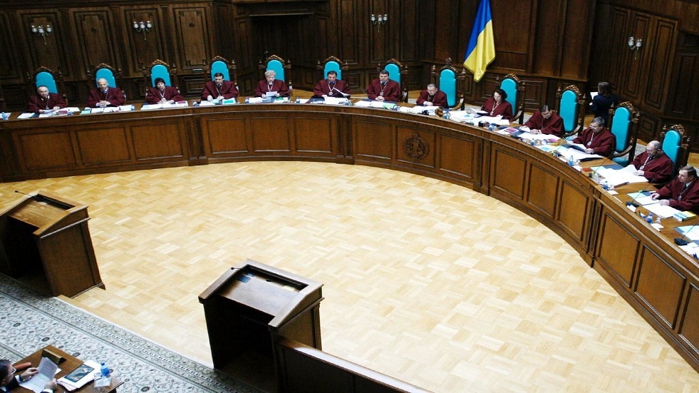 وسائل إعلام: وضع نائب وزير البنية التحتية السابق لوزينسكي قيد الإقامة الجبرية في أوكرانيا