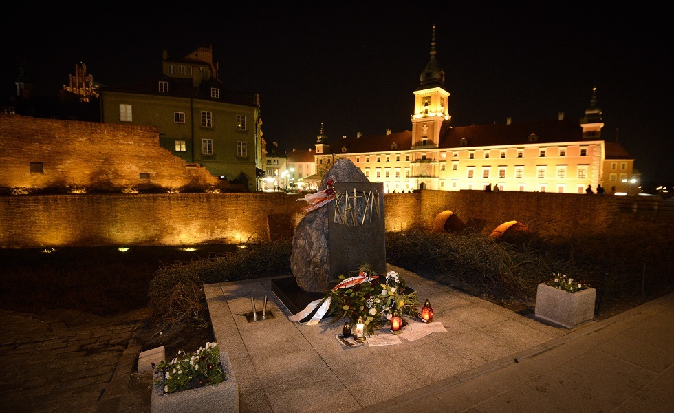 موسكو تطالب العالم بعدم التسامح مع النازية في ذكرى ضحايا محرقة قرية خاتين البيلاروسية