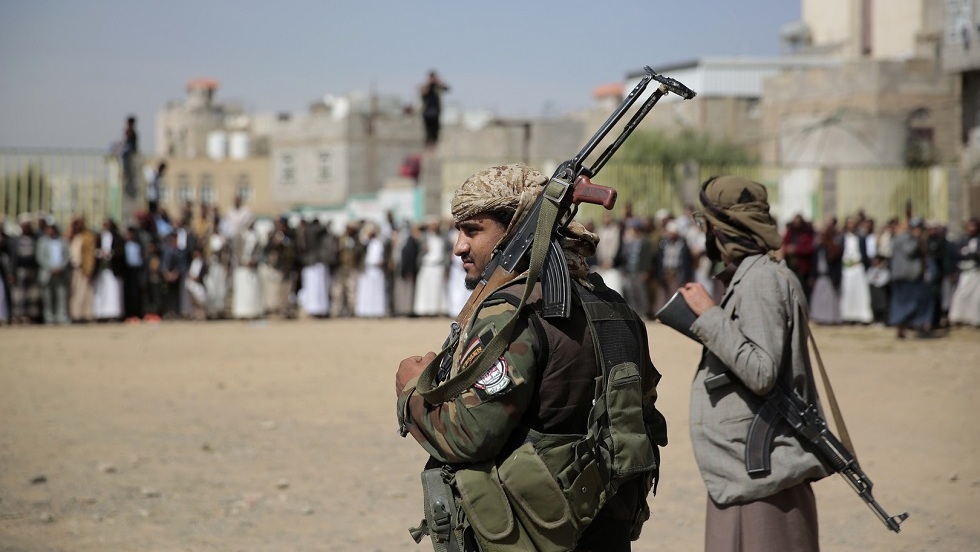 اليمن.. قتلى وجرحى إثر مواجهات بين قوات الانتقالي والحوثيين على حدود لحج وتعز
