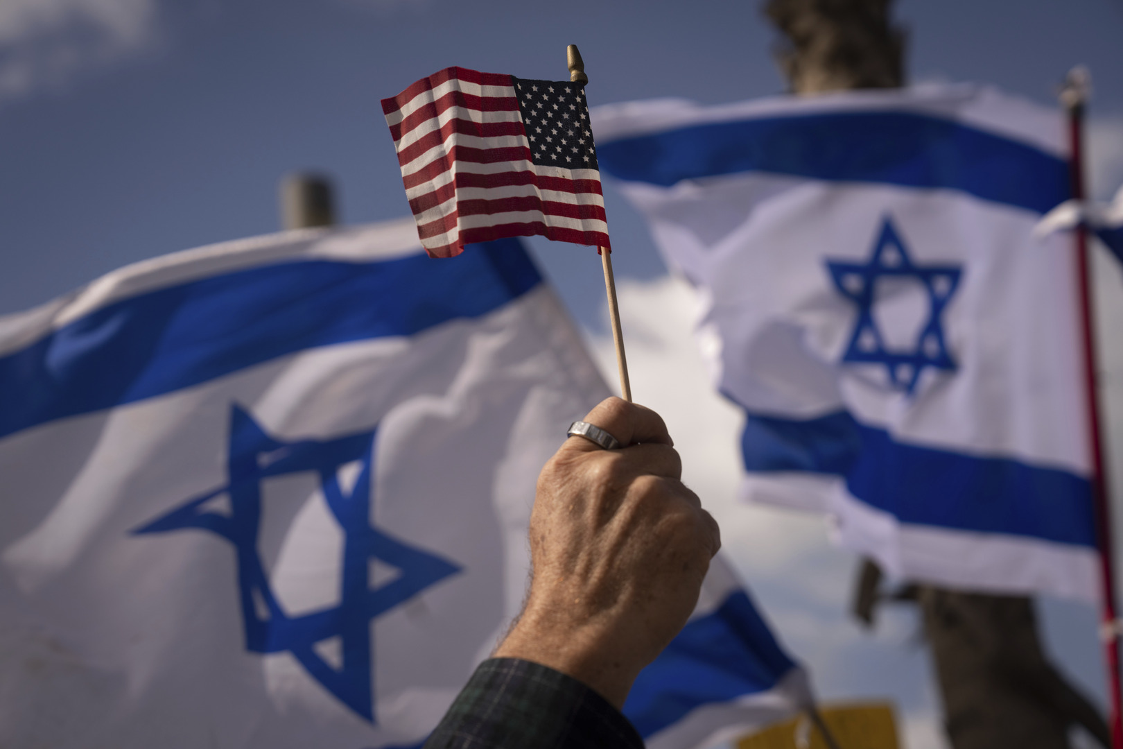 مسؤولة أمريكية لقناة إسرائيلية: قادة عرب قلقون من انعكاس الخلافات في إسرائيل على الفلسطينيين