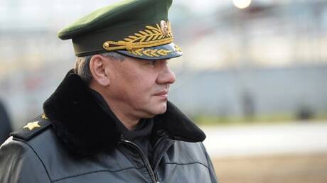 شويغو يعمّم ضوابط إمداد وتسليح أفراد الجيش الروسي على المتطوعين