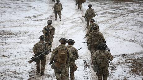 وفق معايير الناتو.. جنرال أوكراني: تدريب 50 ألفا من قوات كييف في دول الغرب
