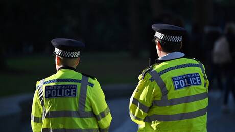 80 شرطيا بريطانيا يتعرضون لإجراءات تأديبية بسبب الاتصال الجنسي بضحايا الجريمة والشهود