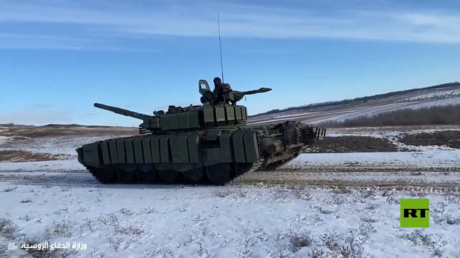 الدبابات الروسية تستخدم تكتيكات معقدة في ساحة المعركة
