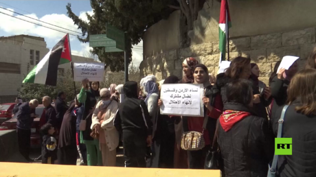 في يوم المرأة.. نساء الأردن يتظاهرن تضامنا مع الشعب الفلسطيني