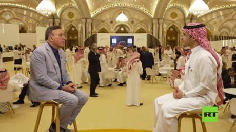 مقابلة مع المستشار في وزارة المالية السعودية المكلف بالأسواق المالية