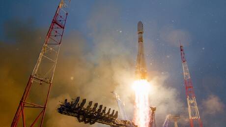 روسيا تطلق قمرا عسكريا جديدا إلى الفضاء