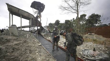 مقتل 9 جنود بهجوم لجيش التحرير الوطني الكولومبي