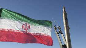 إيران تكشف عن صفقة لشراء مقاتلات سو-35 روسية