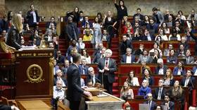 رئيسة وزراء فرنسا مصدومة من سلوك النواب في الجمعية الوطنية