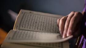 بومدين لـRT: حرق الجنود الأوكران للقرآن نتيجة لتحالف الروح الفاشية مع اليمينية في أوروبا