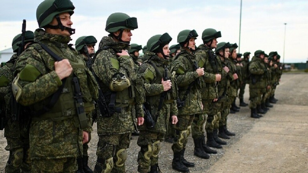 خبير عسكري لـRT: خيارات زيلينسكي محدودة.. إما التفاوض أو تلقي ضربة ساحقة