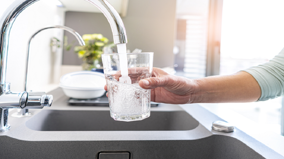 تحديد الليثيوم في مياه الشرب كعامل خطر محتمل لمرض التوحد!