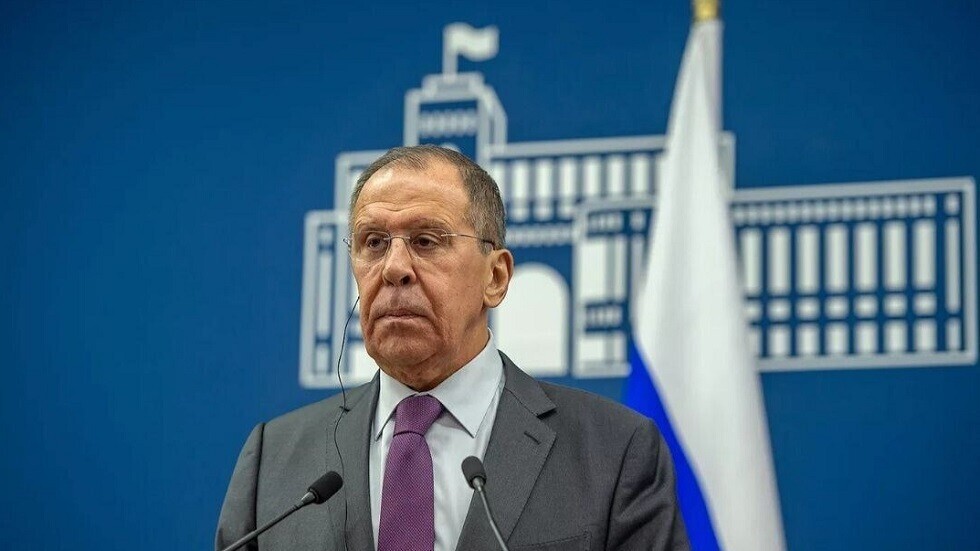 لافروف يصل إلى تركيا في زيارة رسمية