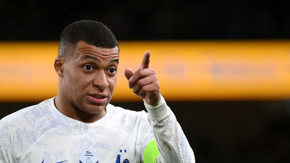 مبابي يحرج باريس سان جيرمان ويجبره على التراجع