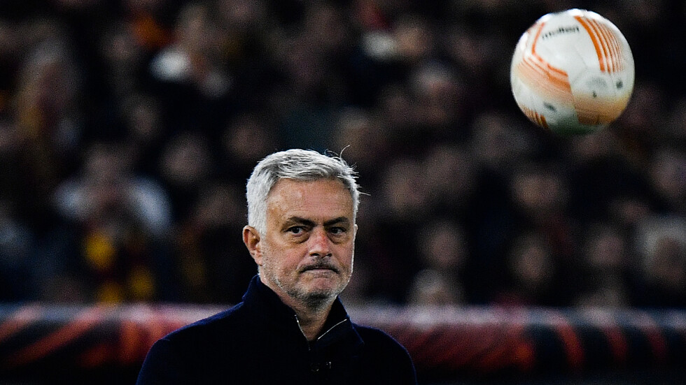 "المدرب الأغلى في التاريخ".. تفاصيل العرض السعودي لمورينيو