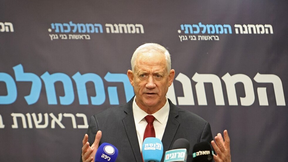 غانتس: حزب الله وحماس سيدفعان الثمن