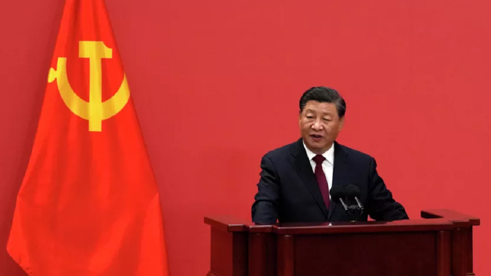 شي: أزمة أوكرانيا معقدة وإطالة أمدها يضر بكافة الأطراف