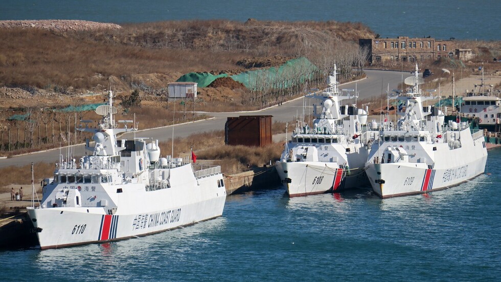 الصين تجري تدريبات على "تطويق كامل" لتايوان