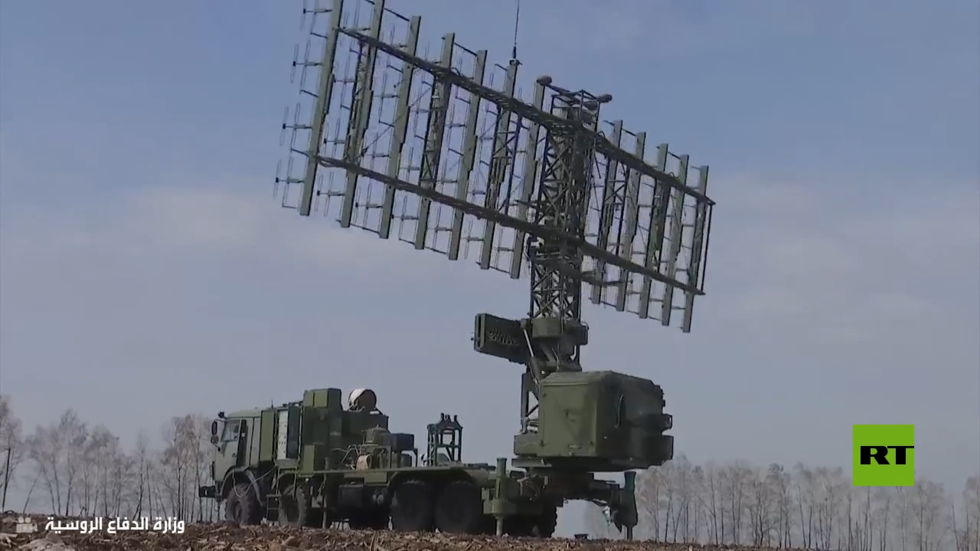 الدفاع الروسية تعرض عمل أحدث محطة رادار "نيوبي" خلال العملية العسكرية الخاصة