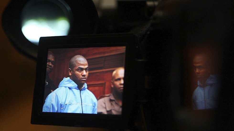 زور وفاته وهرب من السجن.. القبض على "مغتصب فيسبوك" الجنوب إفريقي