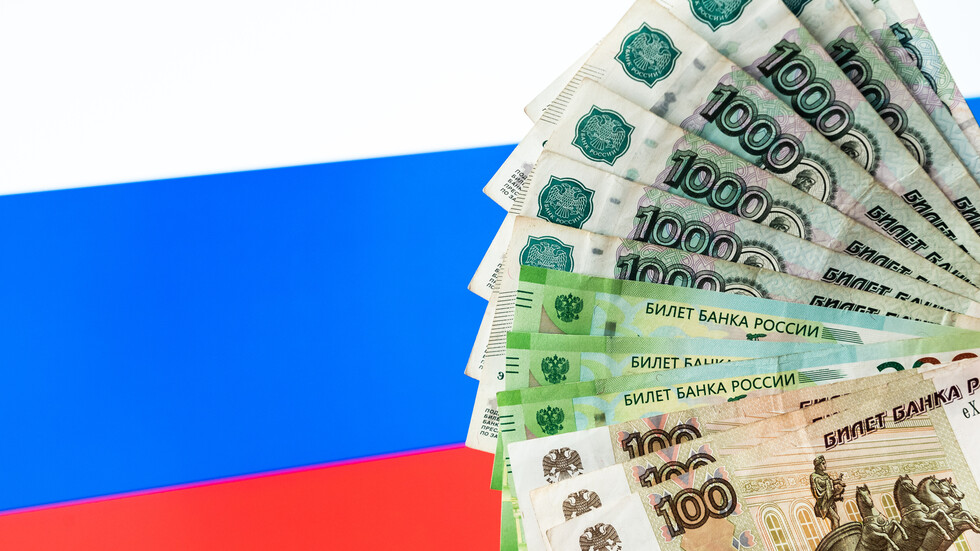 روسيا تعمل على بناء أسطول ضخم من السفن لتعزيز صادراتها