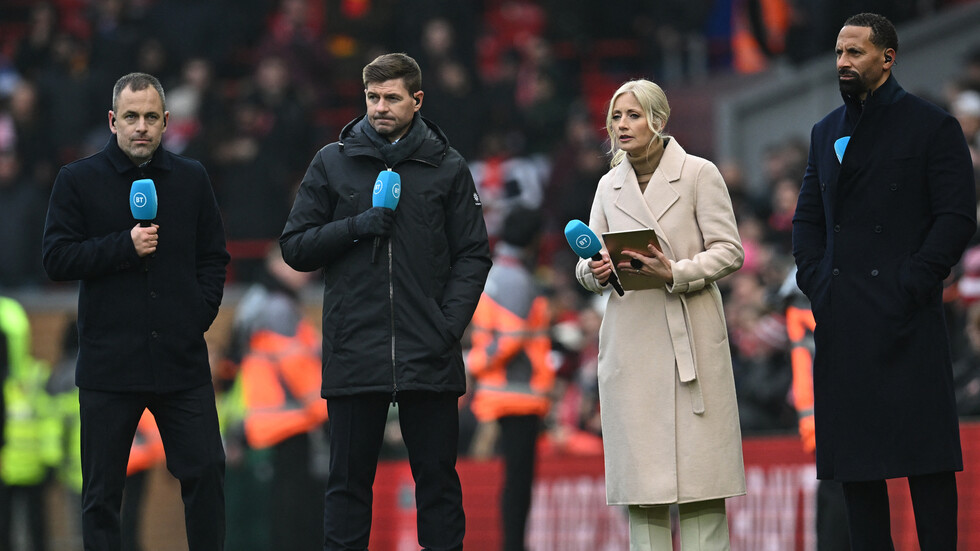 "لا تستفز الدب".. أسطورة مانشستر يونايتد يرفض إهانة شعار ريال مدريد (فيديو)